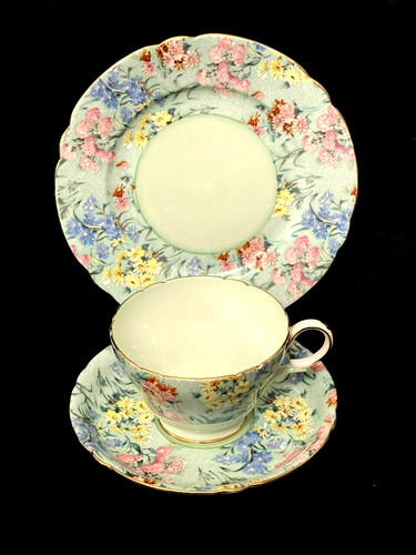 Shelley melody chintz trio tea - shelley,